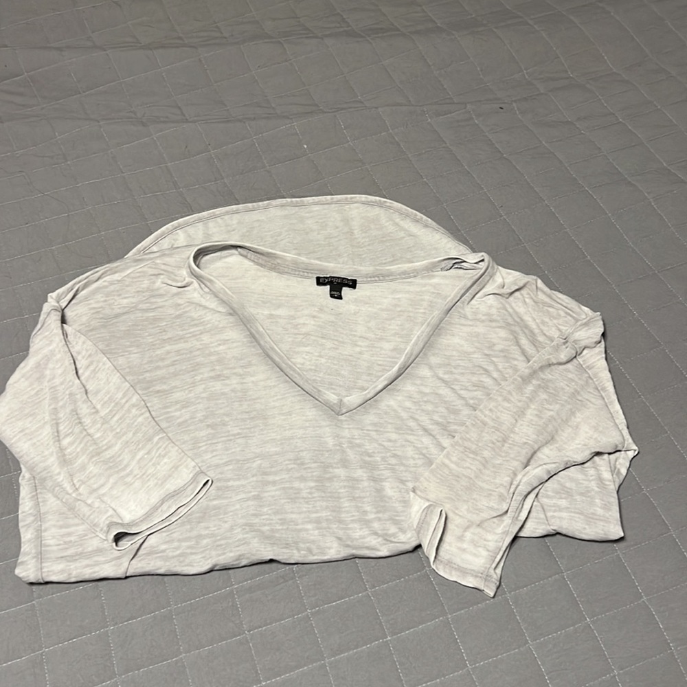 Express V-Neck Top Small - Picture 9 of 13